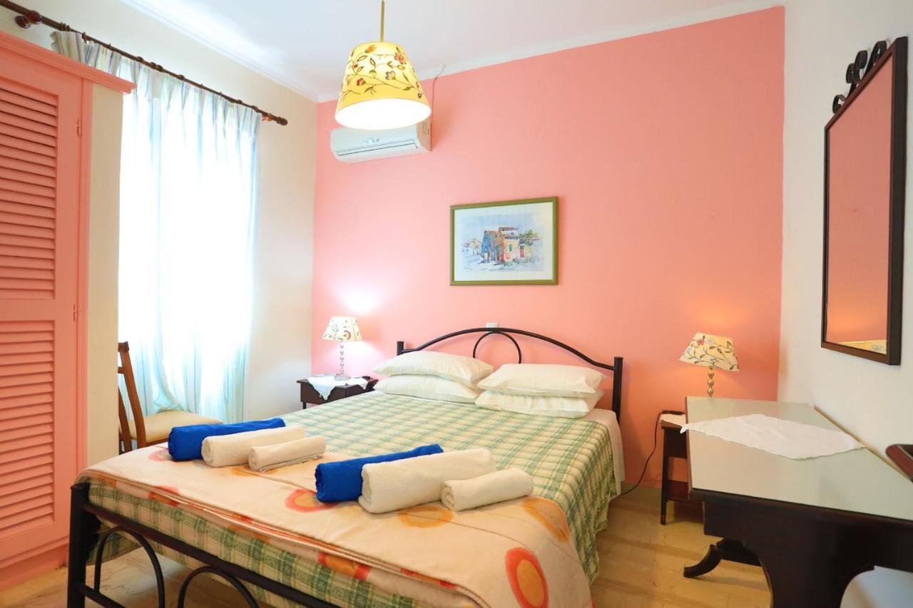 House Varvara